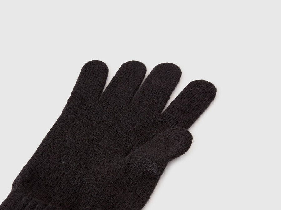 gloves in pure virgin wool