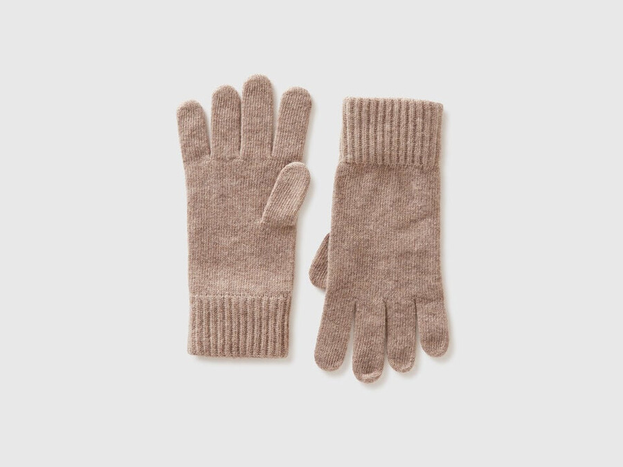 gloves in pure virgin wool