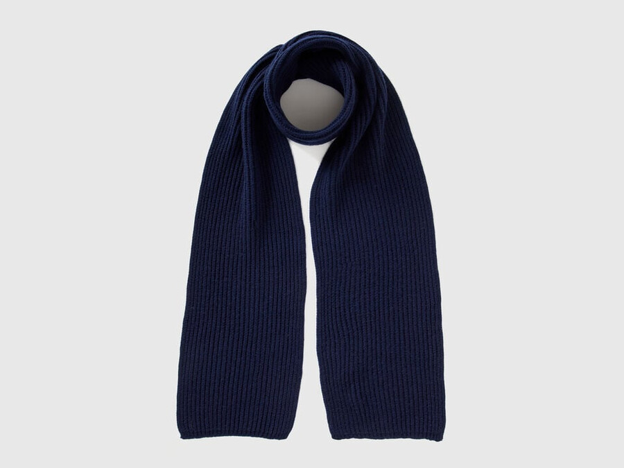 pure virgin wool scarf