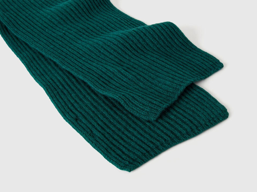 pure virgin wool scarf