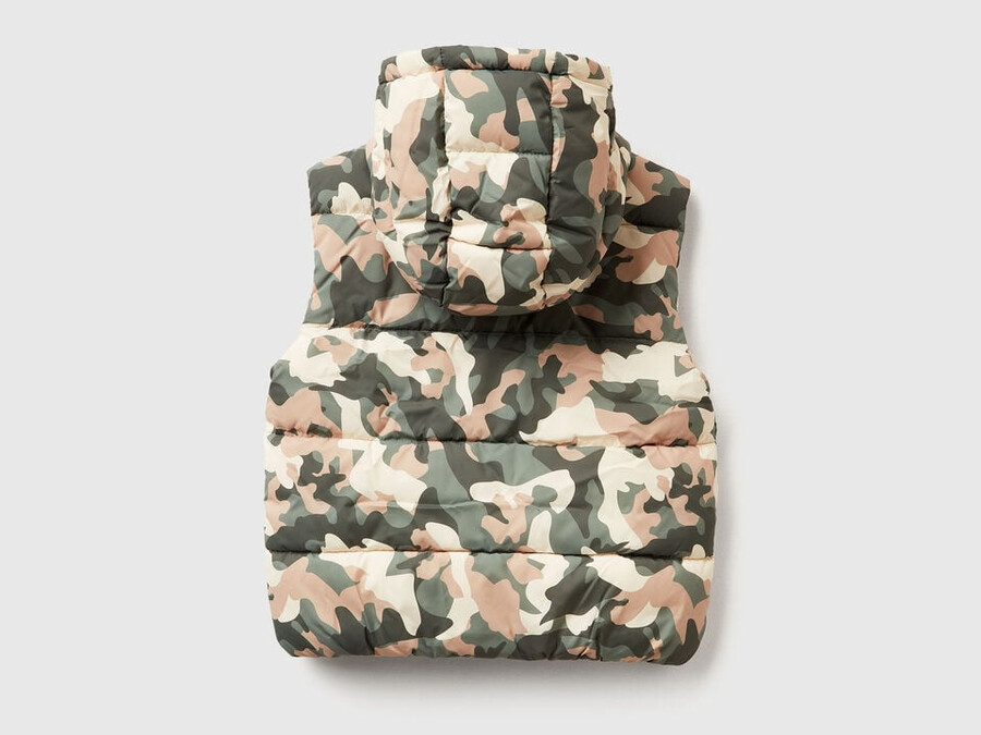 padded camouflage vest