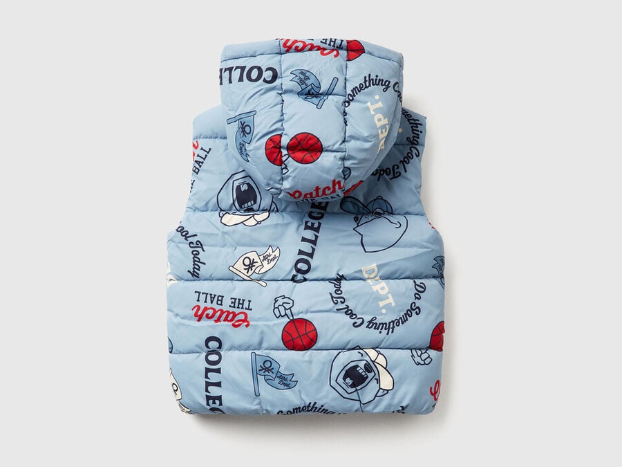 padded vest with print