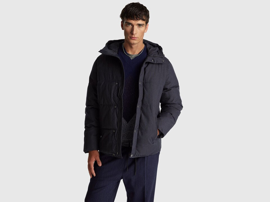 regular fit jacket with hood