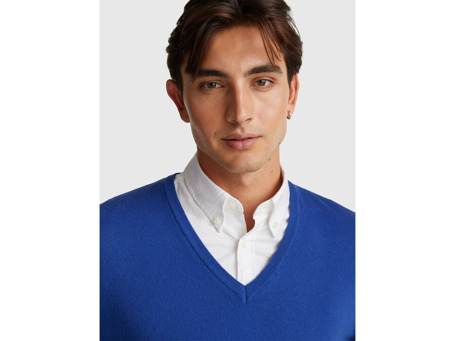 cornflower blue v-neck sweater in pure merino wool
