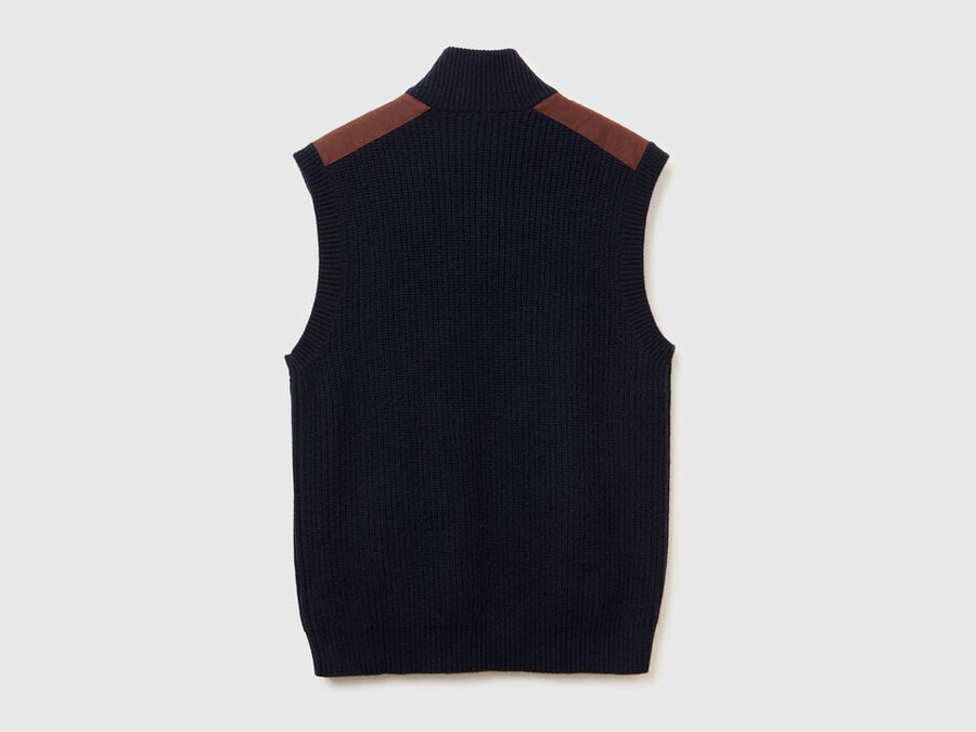 vest with zip in wool blend