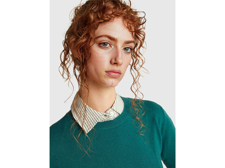 green crew neck sweater in merino wool