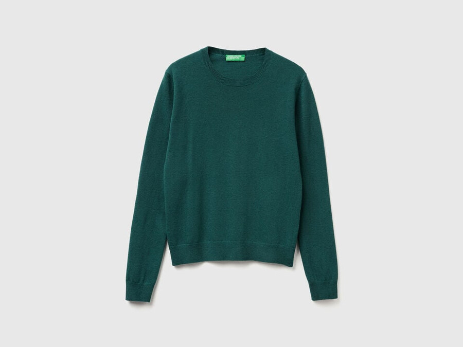 green crew neck sweater in merino wool