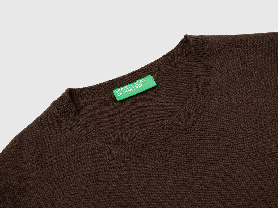 brown crew neck sweater in merino wool