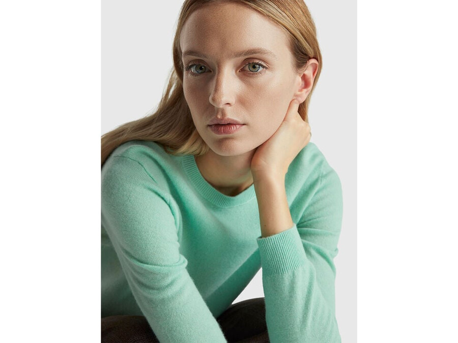 light green crew neck sweater in merino wool