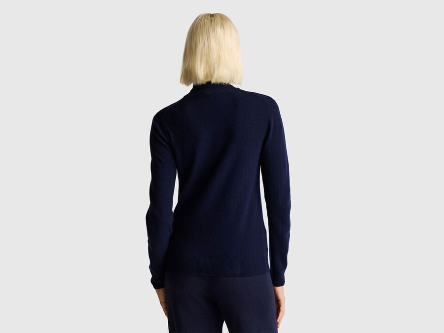 dark blue turtleneck in pure merino wool