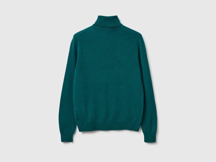 green turtleneck sweater in pure merino wool
