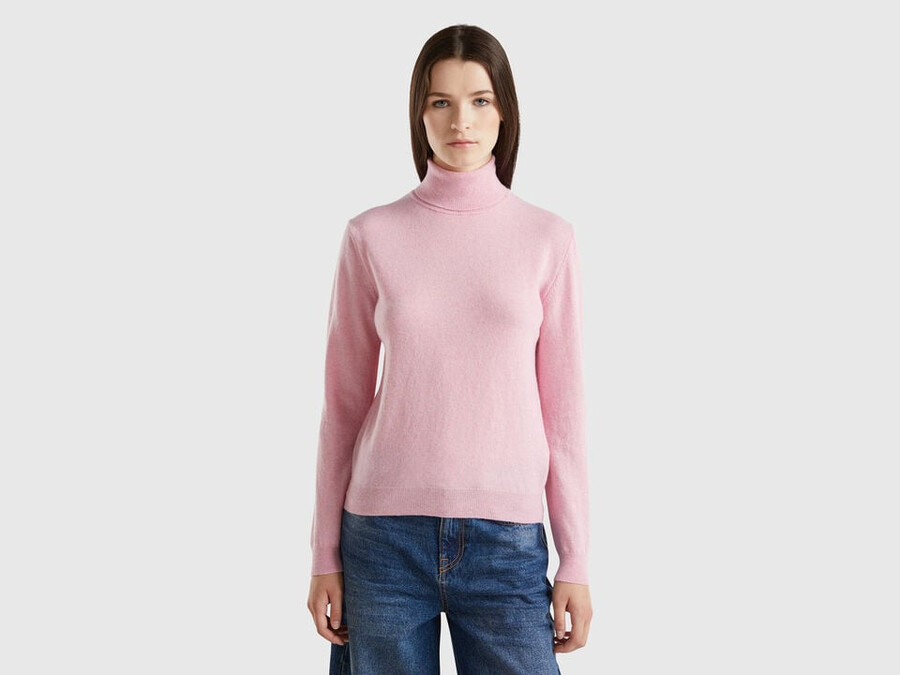 pink turtleneck sweater in pure merino wool