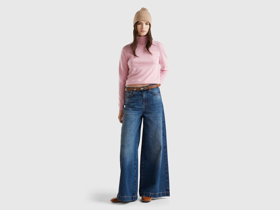 pink turtleneck sweater in pure merino wool