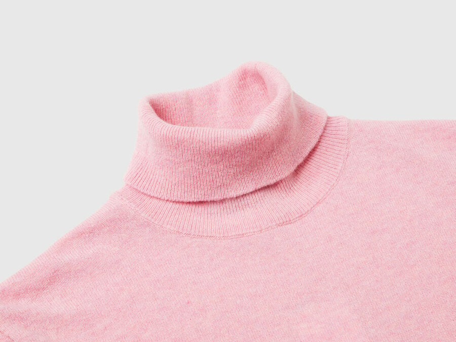 pink turtleneck sweater in pure merino wool