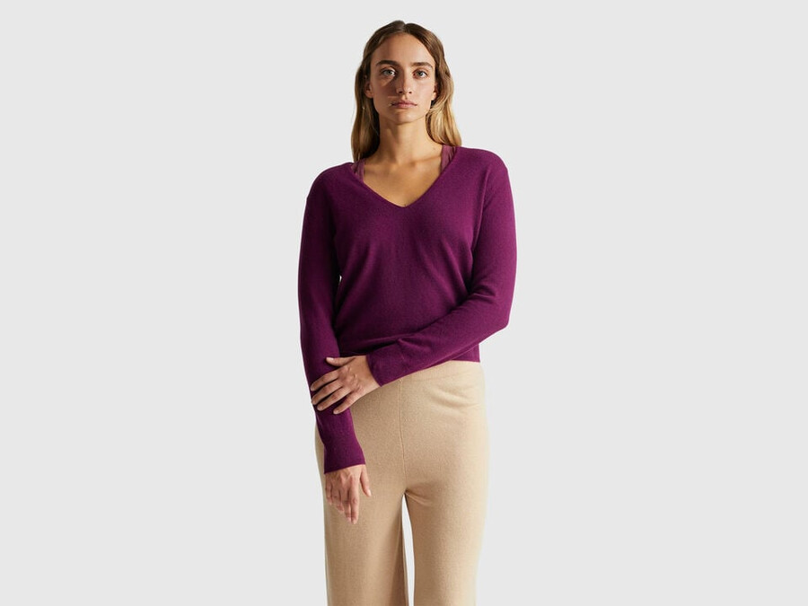 purple v-neck sweater in pure merino wool