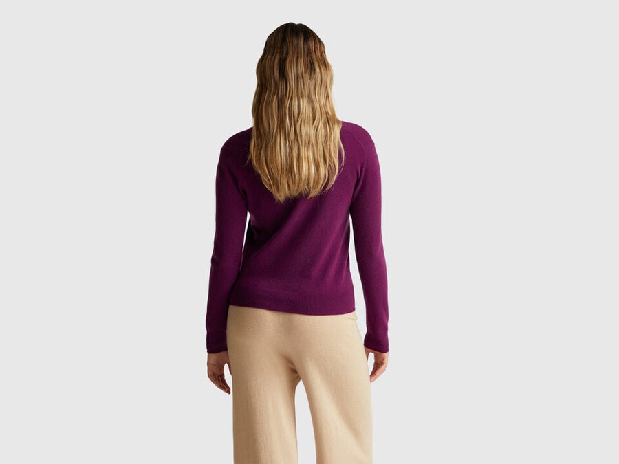 purple v-neck sweater in pure merino wool