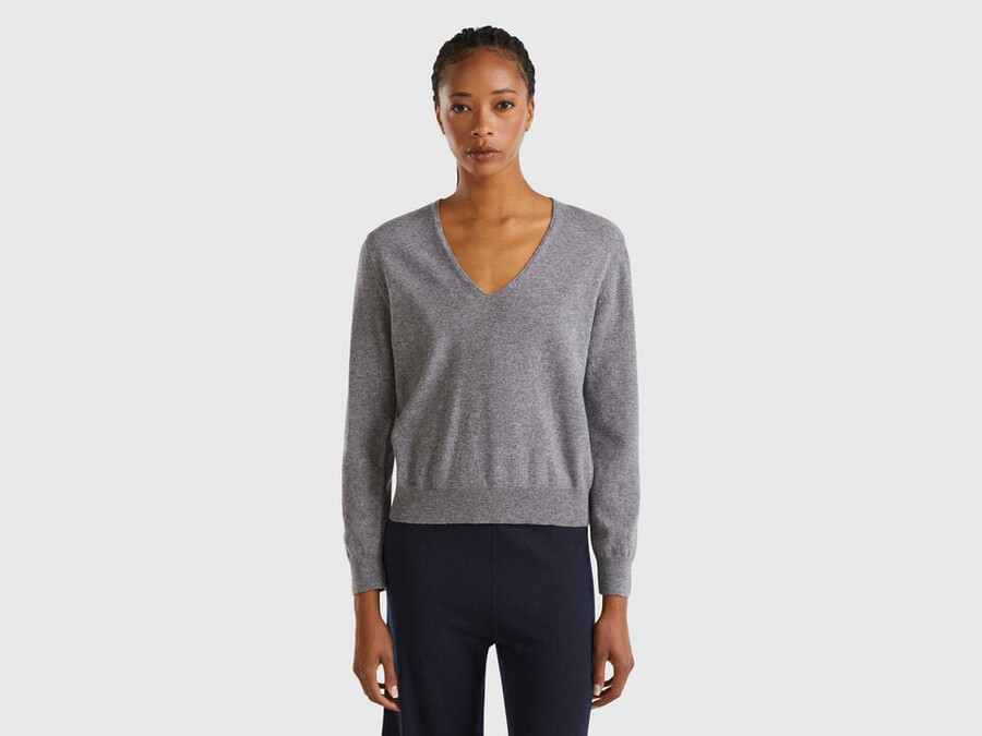 mouse gray v-neck sweater in pure merino wool