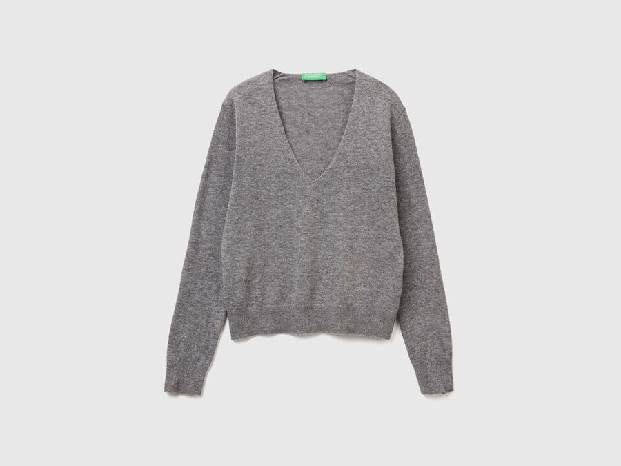 mouse gray v-neck sweater in pure merino wool