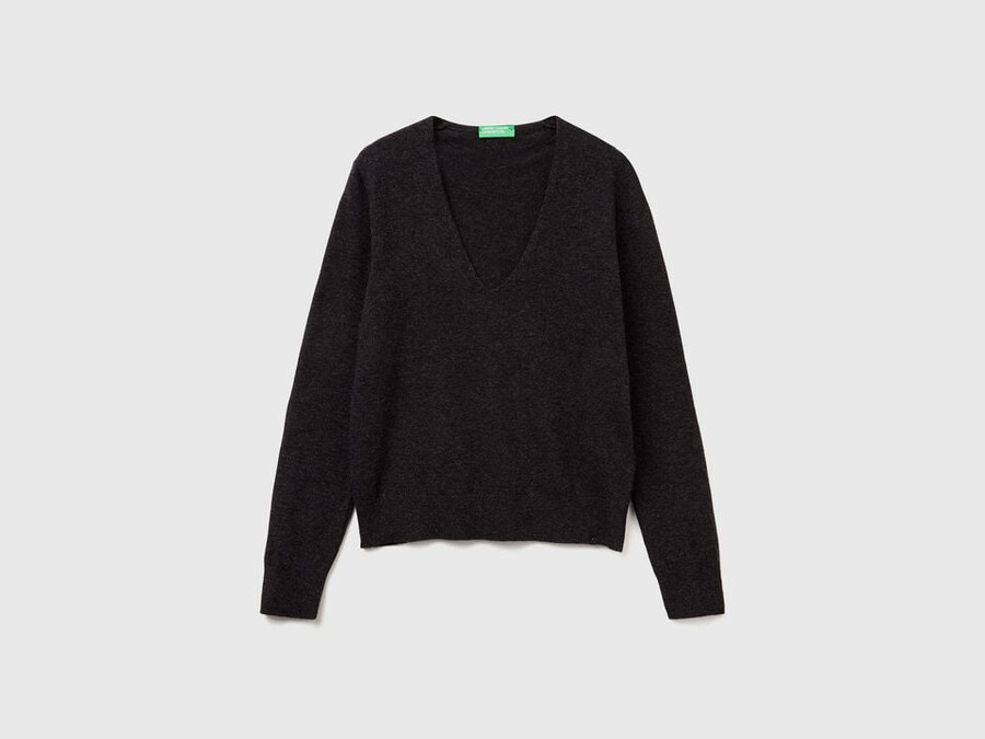 dark gray v-neck sweater in pure merino wool
