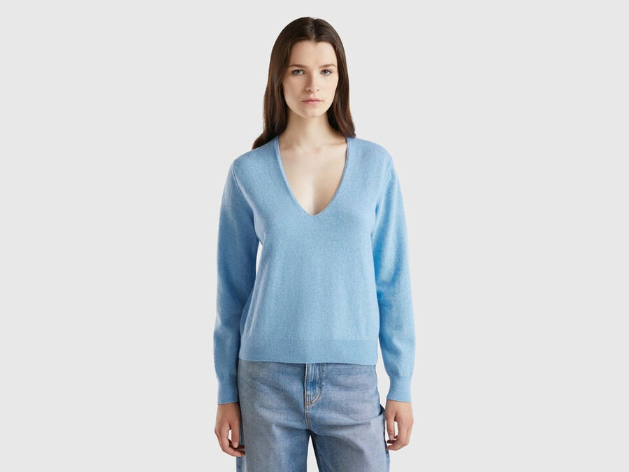 sky blue v-neck sweater in pure merino wool