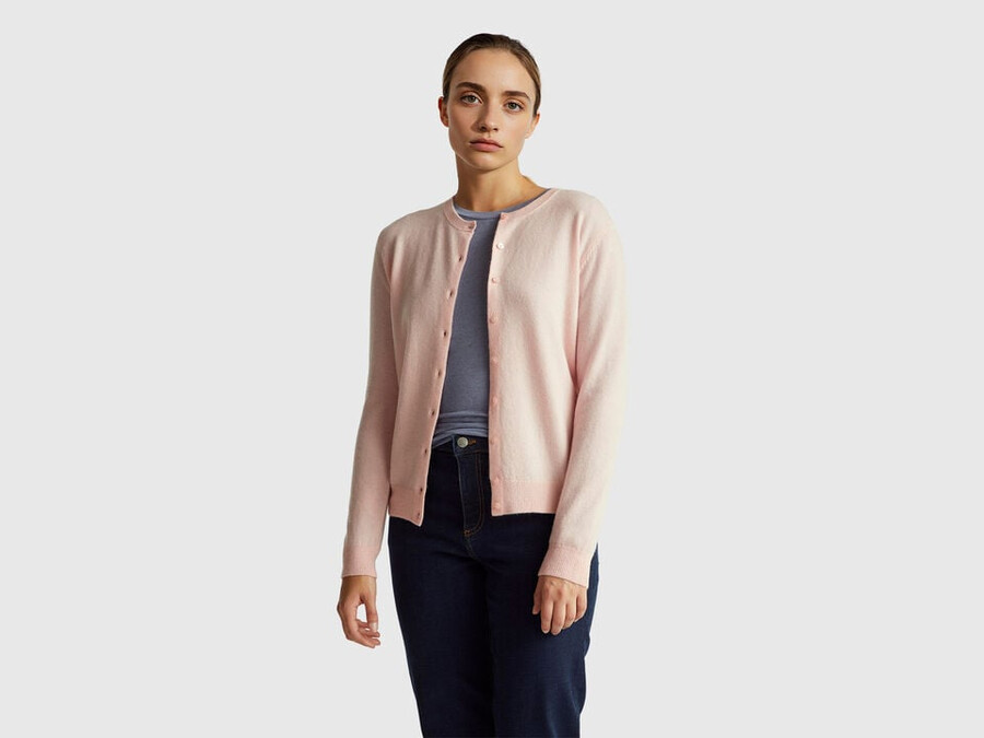 powder pink crew neck cardigan in pure merino wool