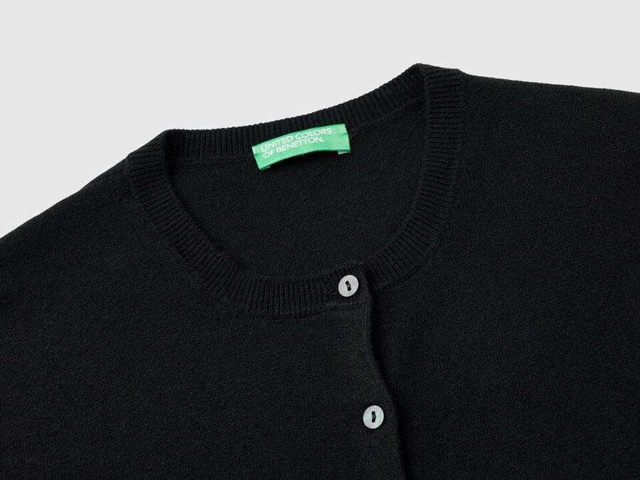 black crew neck cardigan in pure merino wool