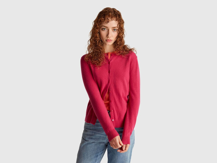 fuchsia crew neck cardigan in pure merino wool