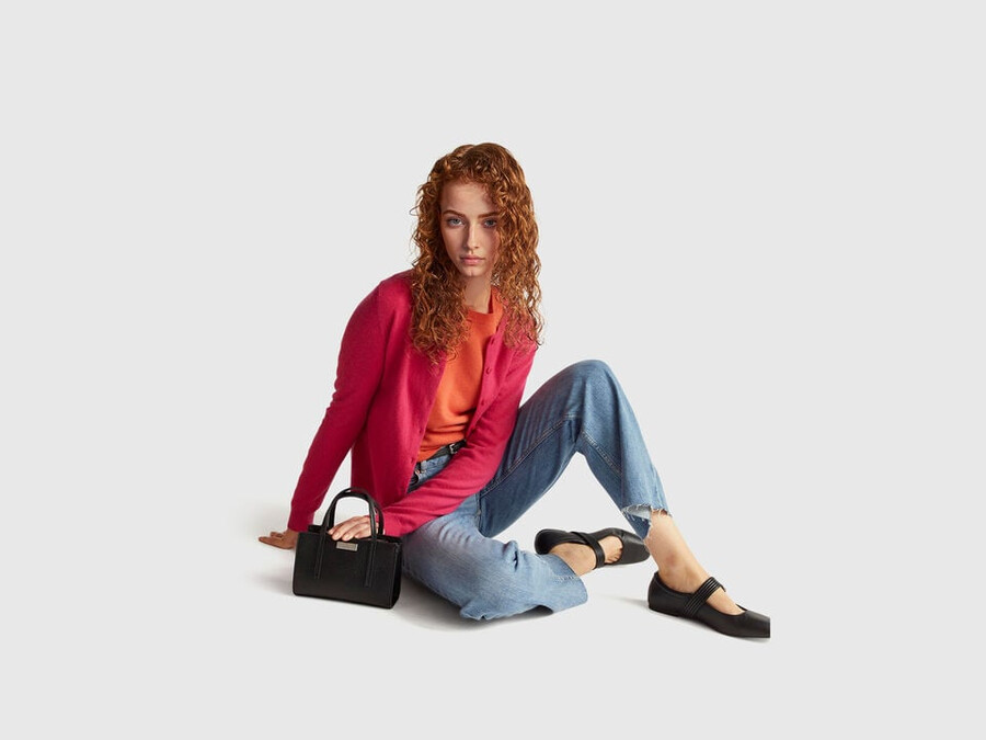 fuchsia crew neck cardigan in pure merino wool