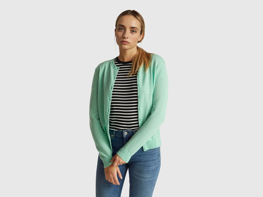 light green crew neck cardigan in pure merino wool