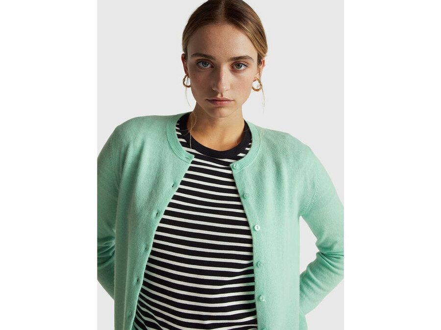 light green crew neck cardigan in pure merino wool