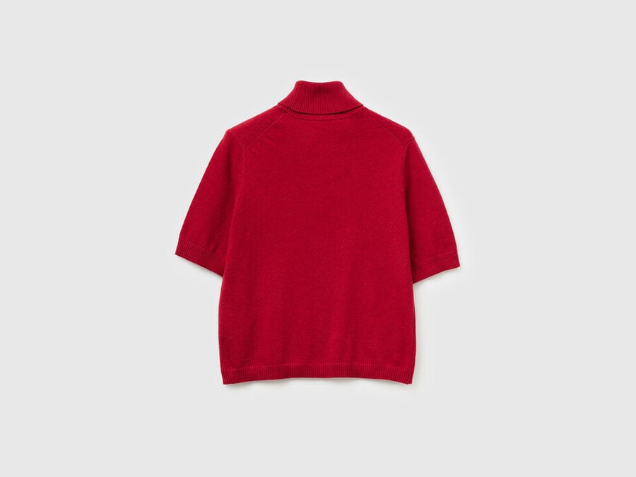 red short sleeve turtleneck in cashmere blend