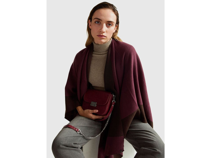beige short sleeve turtleneck in cashmere blend