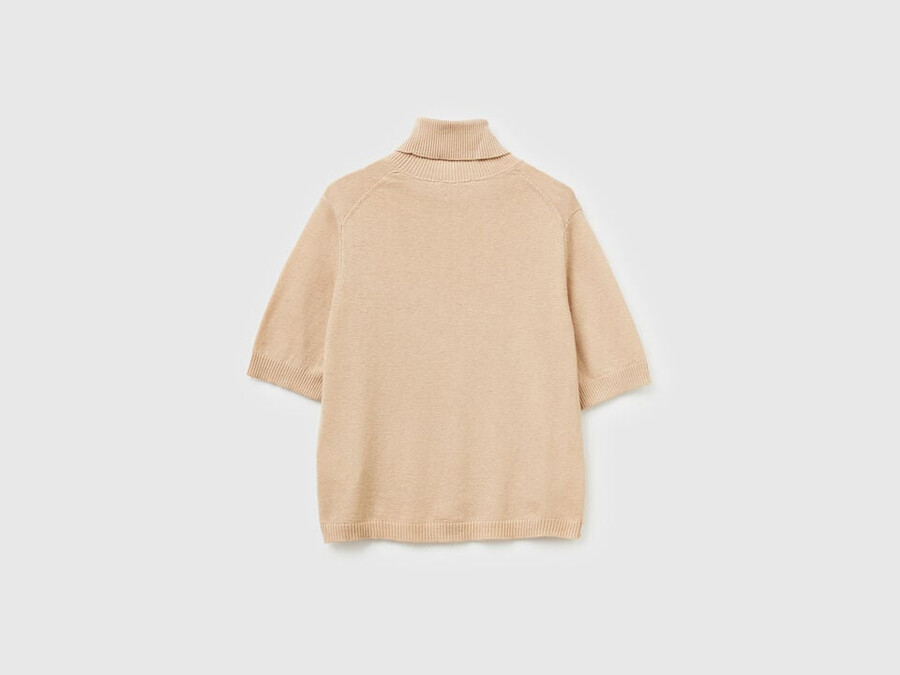 camel short sleeve turtleneck in cashmere blend