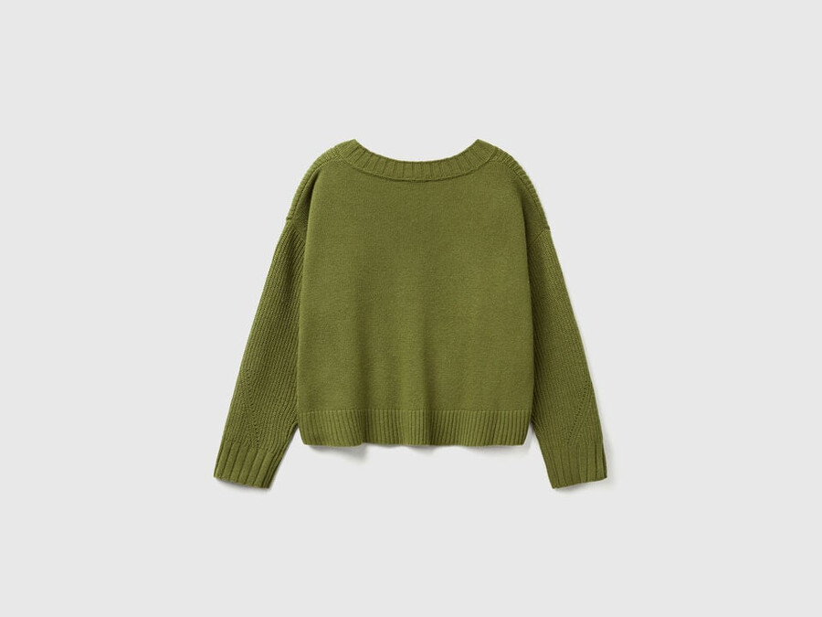 v-neck sweater in wool blend