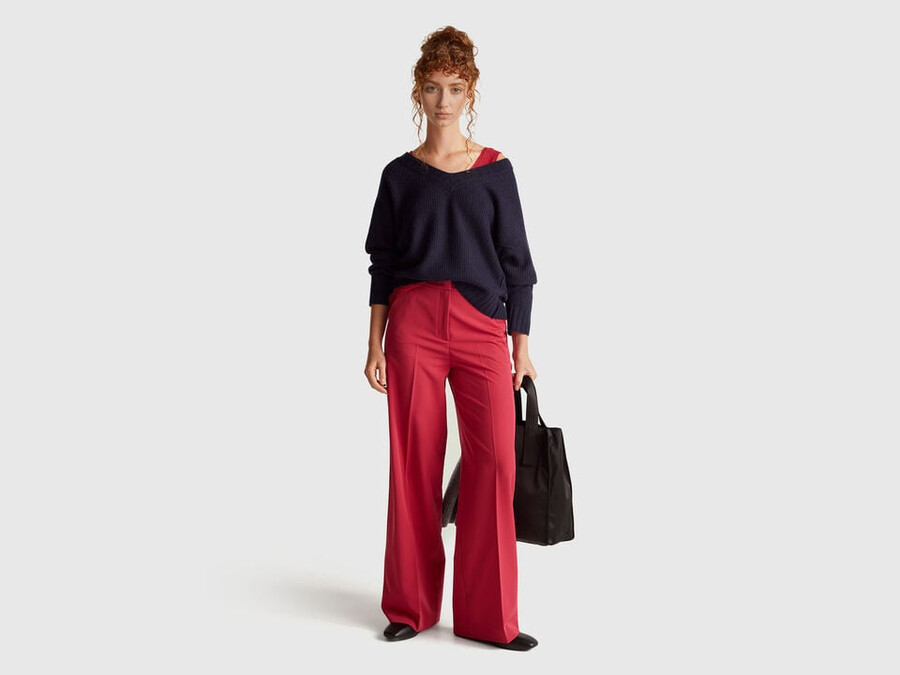 v-neck sweater in wool blend