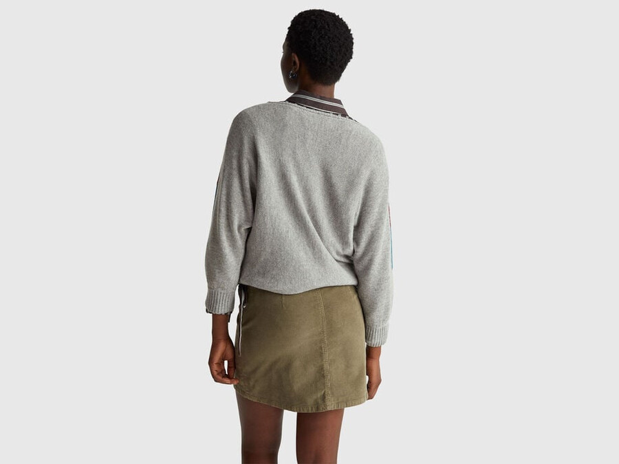 sweater with stranger things inlay