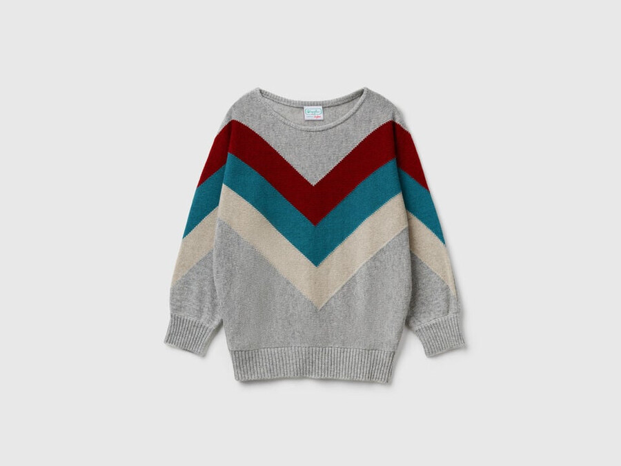 sweater with stranger things inlay