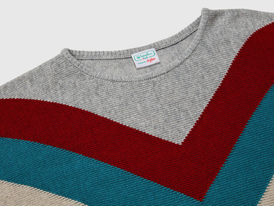 sweater with stranger things inlay