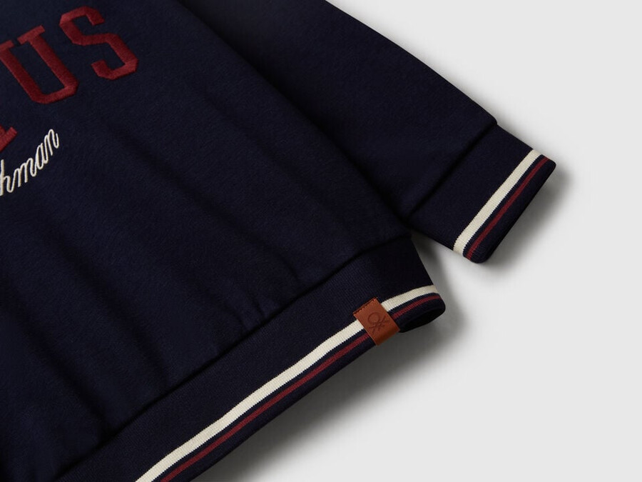 high neck sweatshirt with zipper