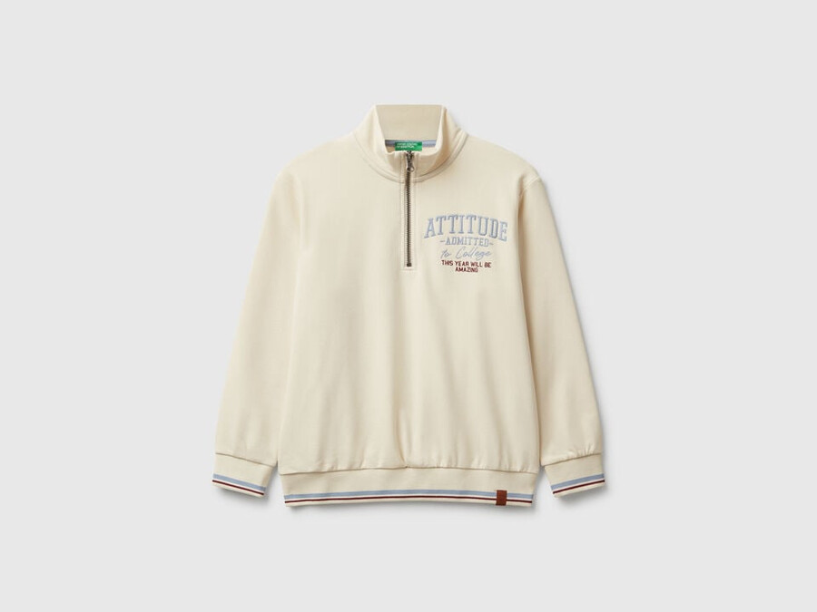 high neck sweatshirt with zipper