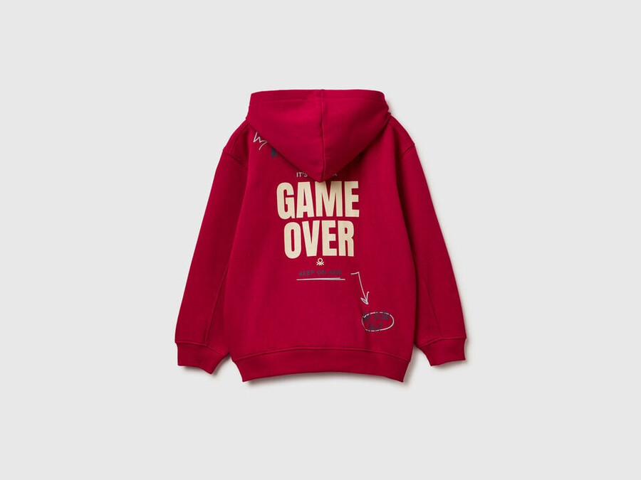 sweatshirt with print