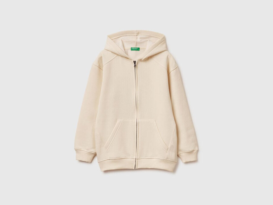 sweatshirt with print
