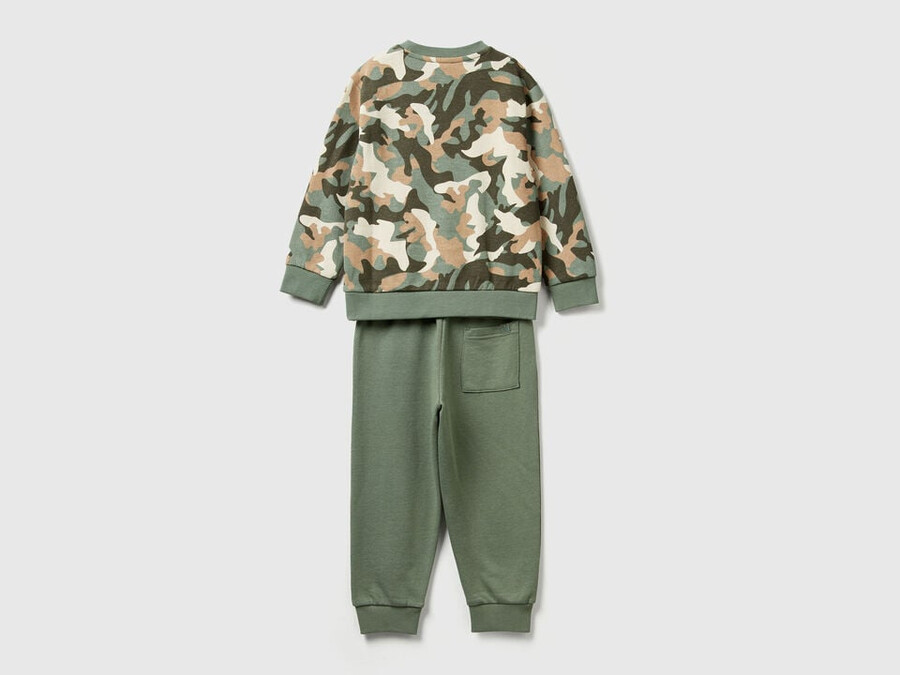 outfit with camouflage print