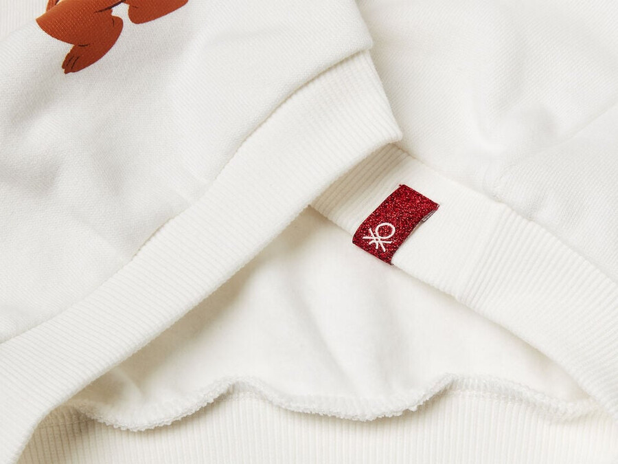 warm chip dale ©disney christmas sweatshirt