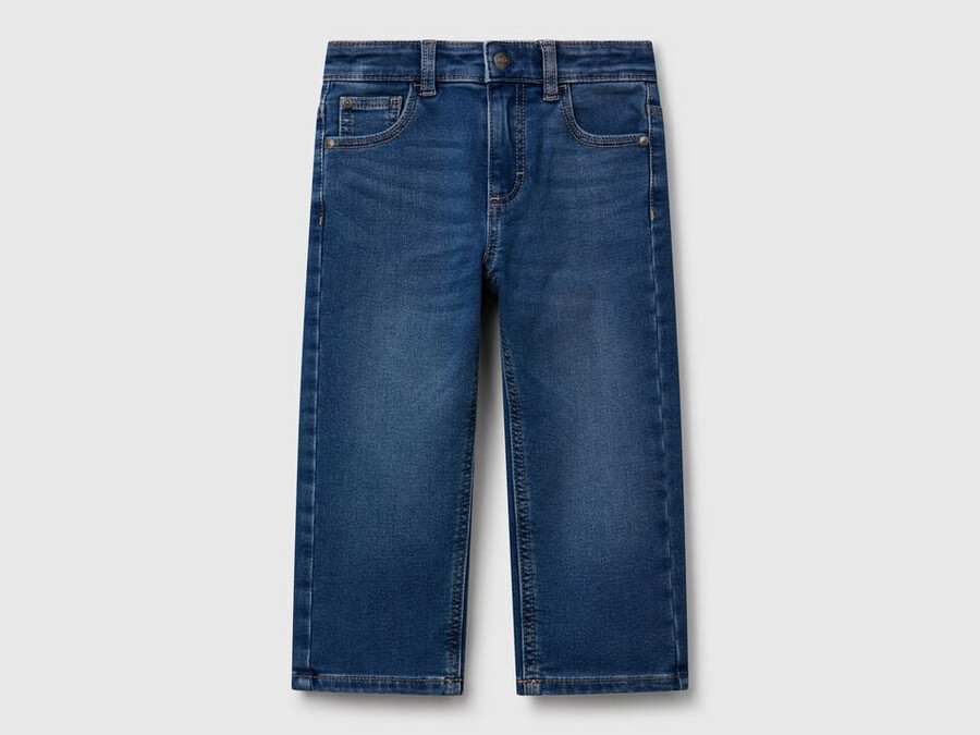 straight leg jeans
