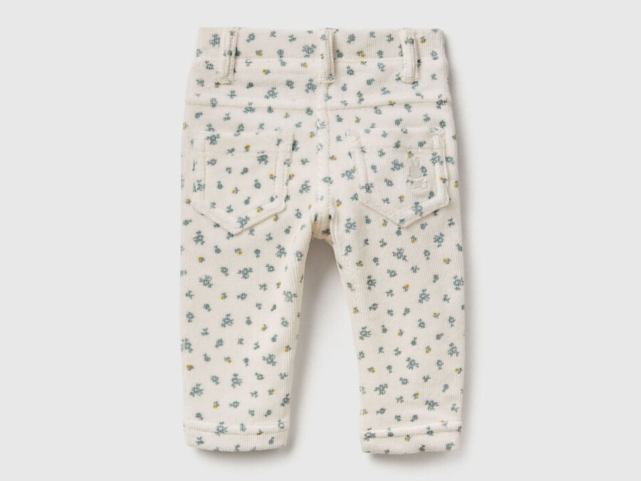 trousers with chenille pattern print